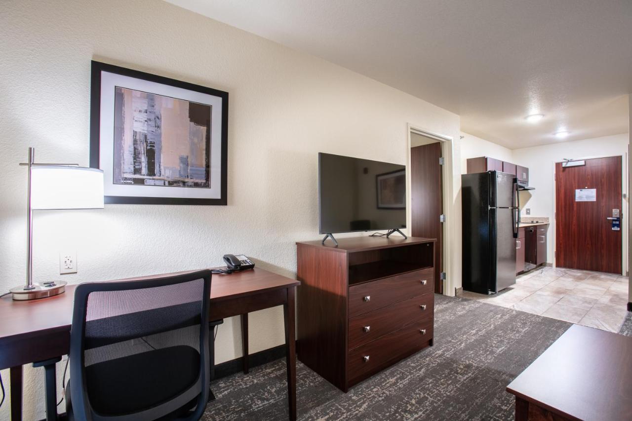 Cobblestone Inn & Suites - Pine Bluffs מראה חיצוני תמונה