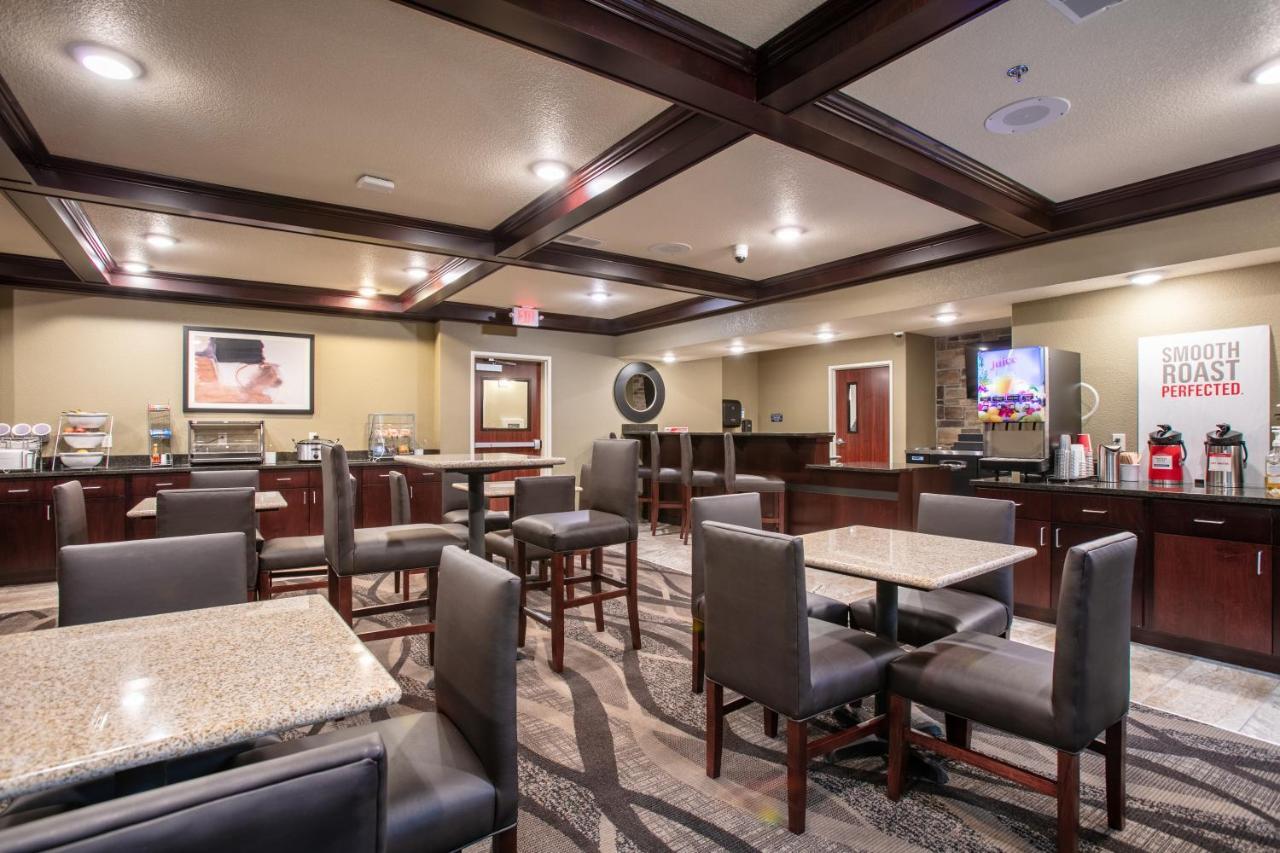 Cobblestone Inn & Suites - Pine Bluffs מראה חיצוני תמונה