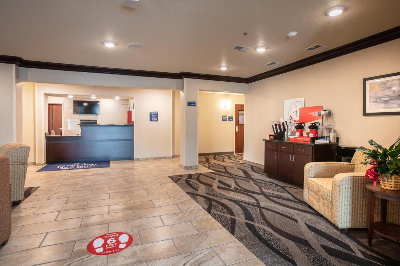 Cobblestone Inn & Suites - Pine Bluffs מראה חיצוני תמונה