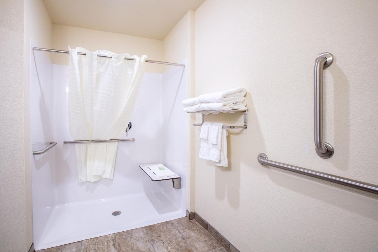 Cobblestone Inn & Suites - Pine Bluffs מראה חיצוני תמונה