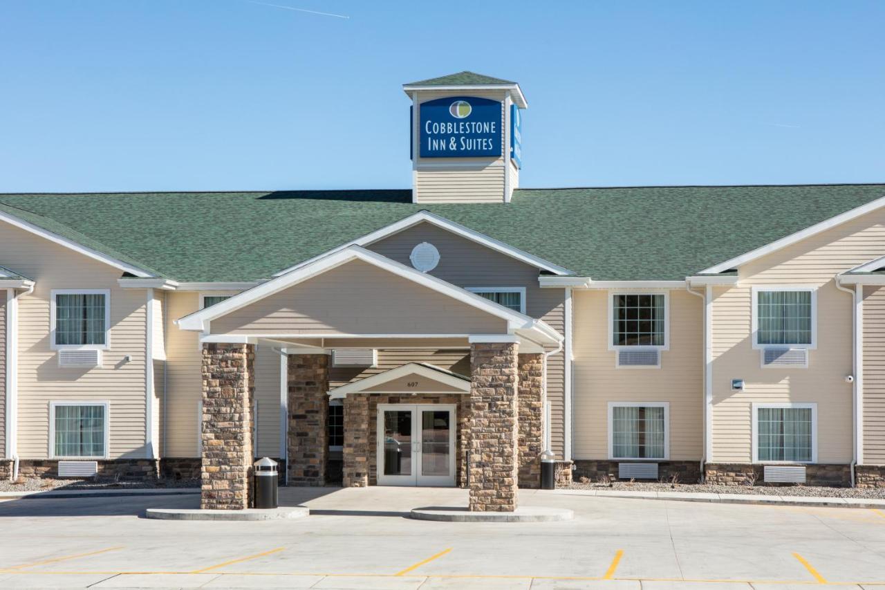 Cobblestone Inn & Suites - Pine Bluffs מראה חיצוני תמונה